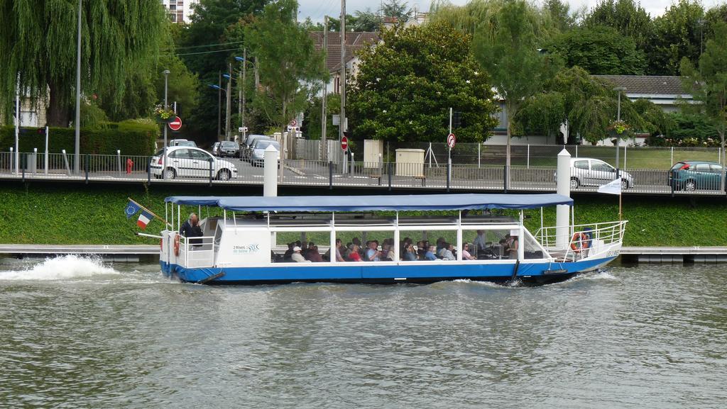ibis budget Cergy St Christophe Eksteriør billede
