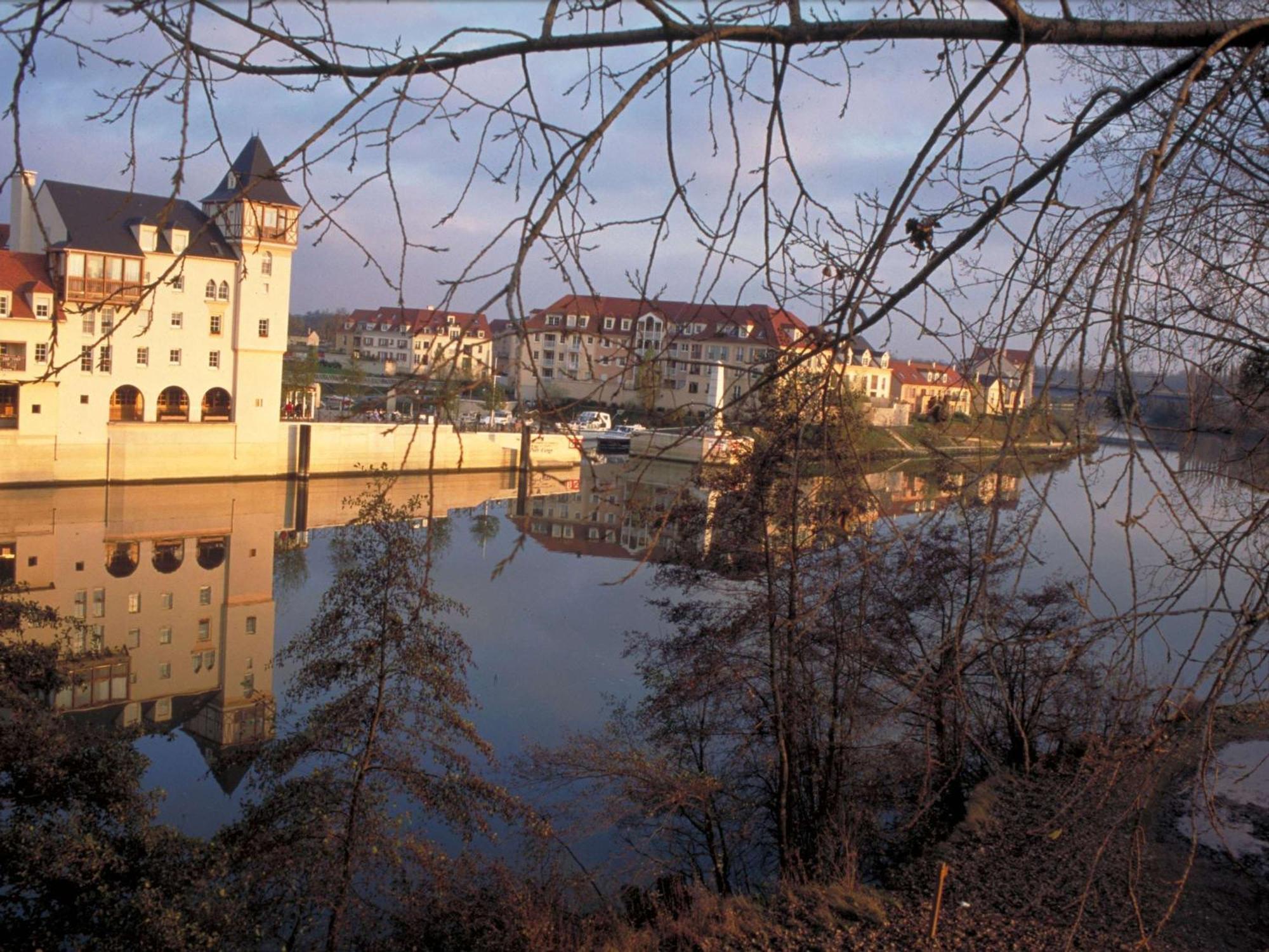 ibis budget Cergy St Christophe Eksteriør billede
