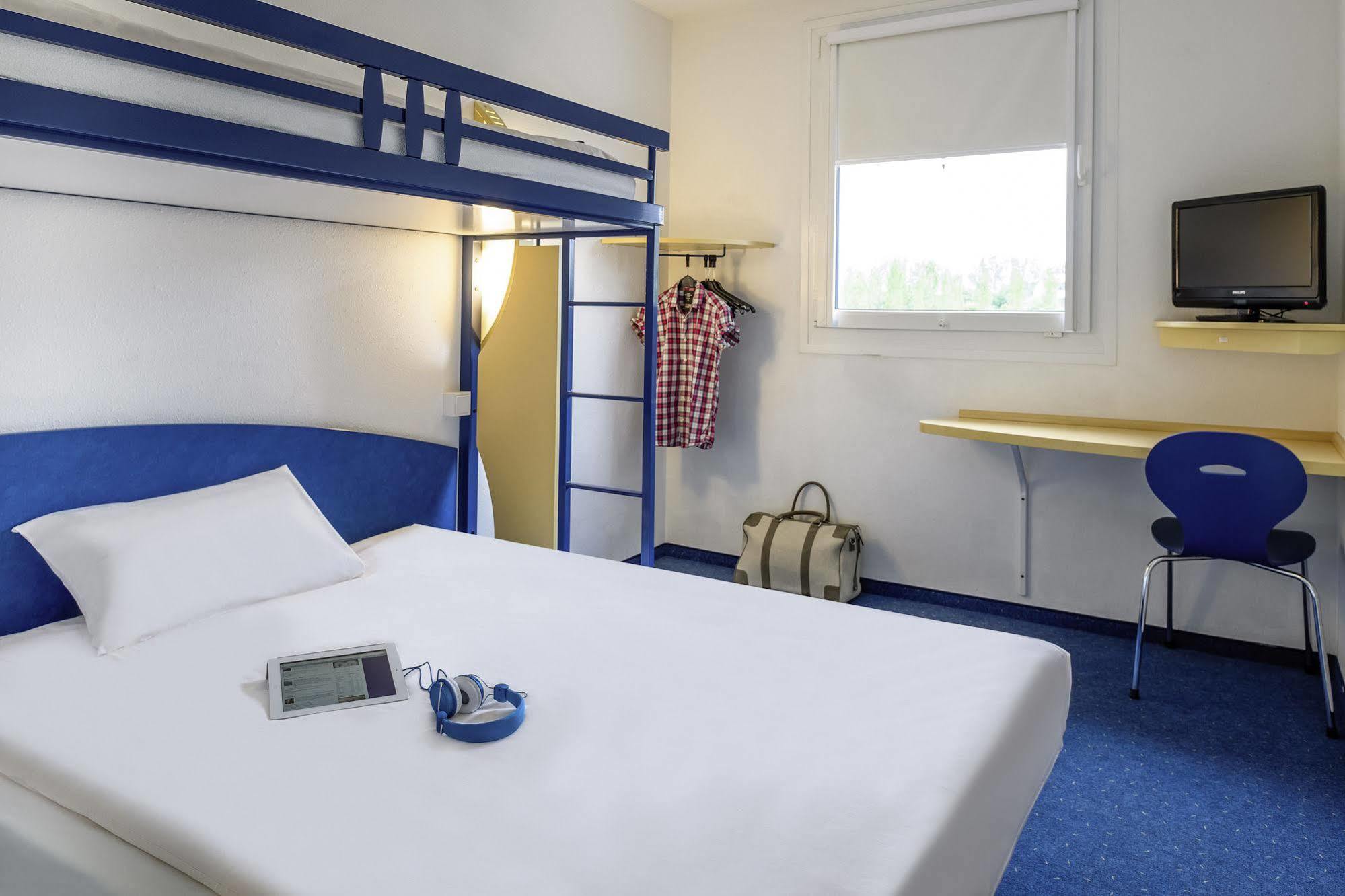 ibis budget Cergy St Christophe Eksteriør billede