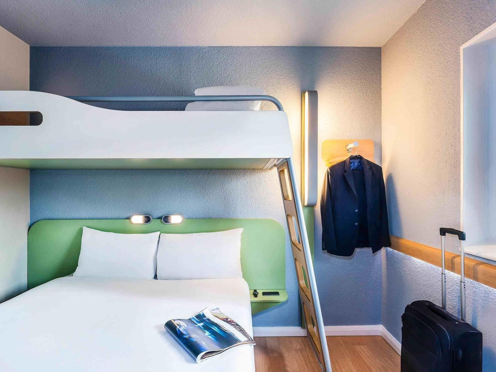 ibis budget Cergy St Christophe Eksteriør billede
