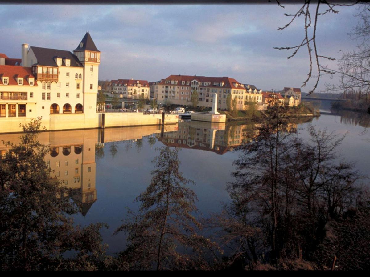 ibis budget Cergy St Christophe Eksteriør billede